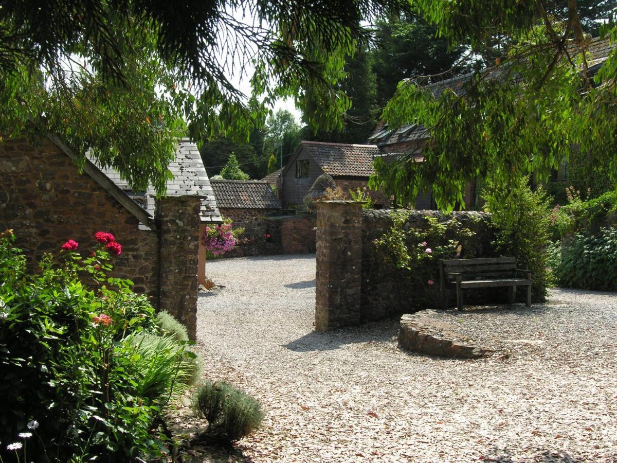 Duddings Country Cottages Minehead Exterior photo